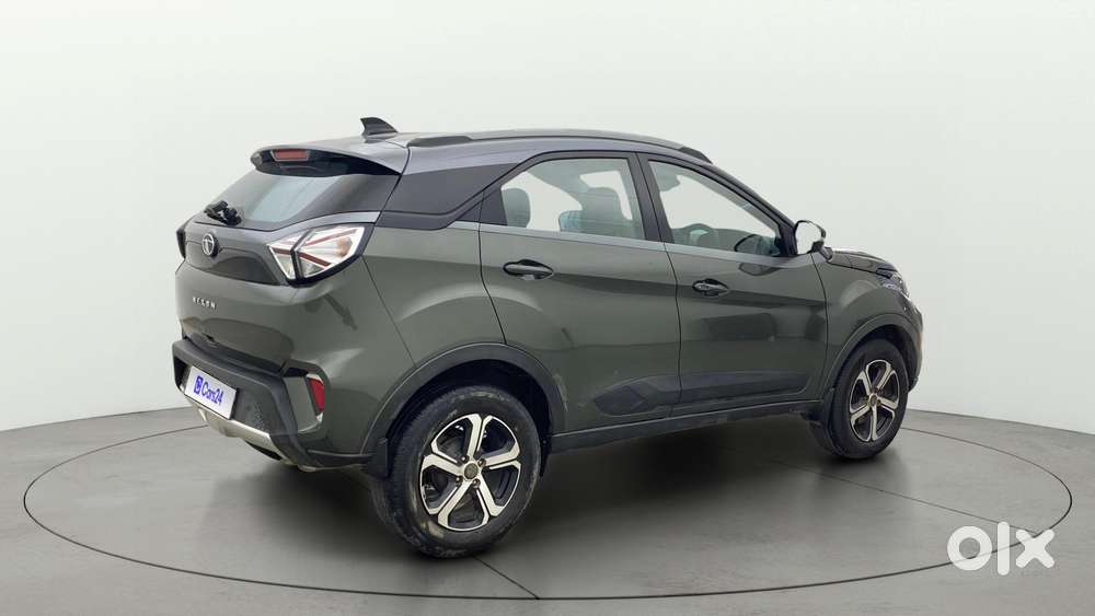 Tata Nexon Xz Plus Luxs, 2023, Petrol