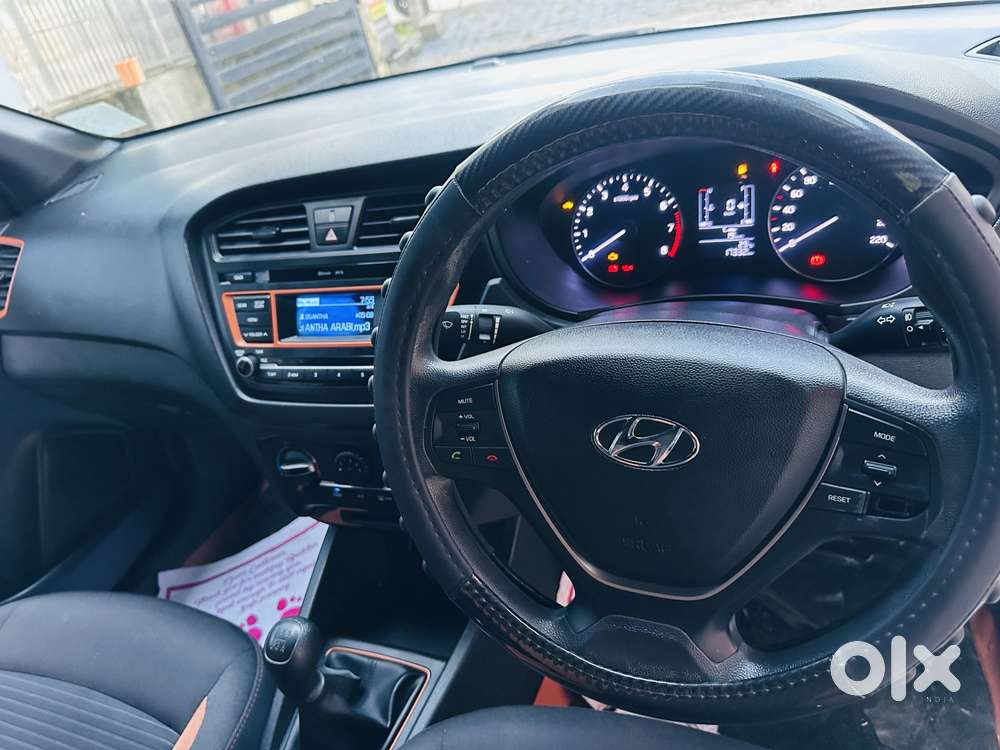 Hyundai I20 Active Sx Petrol, 2016, Petrol