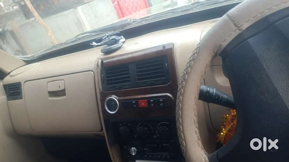 Tata Sumo Grande Mk Ii 2011 Diesel 106000 Km Driven