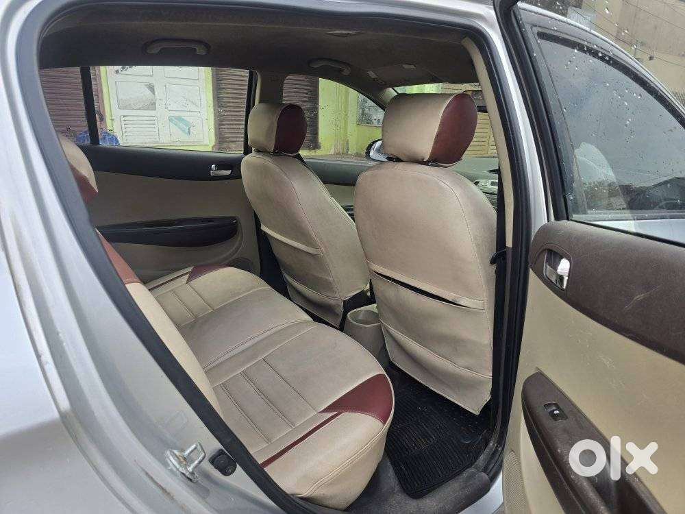 Hyundai I20 Asta 1.4 Crdi With Avn 6 Speed, 2011, Diesel