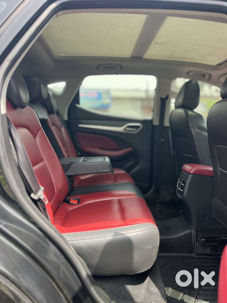 Mg Astor 1.5 Savvy Cvt S Red, 2022, Petrol