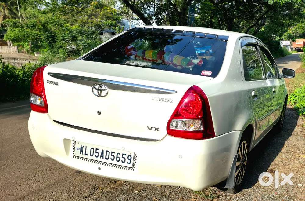 Toyota Etios 2011 Petrol 34864 Km