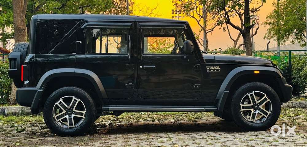 Mahindra Thar Roxx Ax5 L Diesel At 2wd, 2025, Diesel