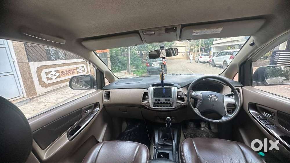Toyota Innova 2.5 V 7 Str, 2015, Diesel