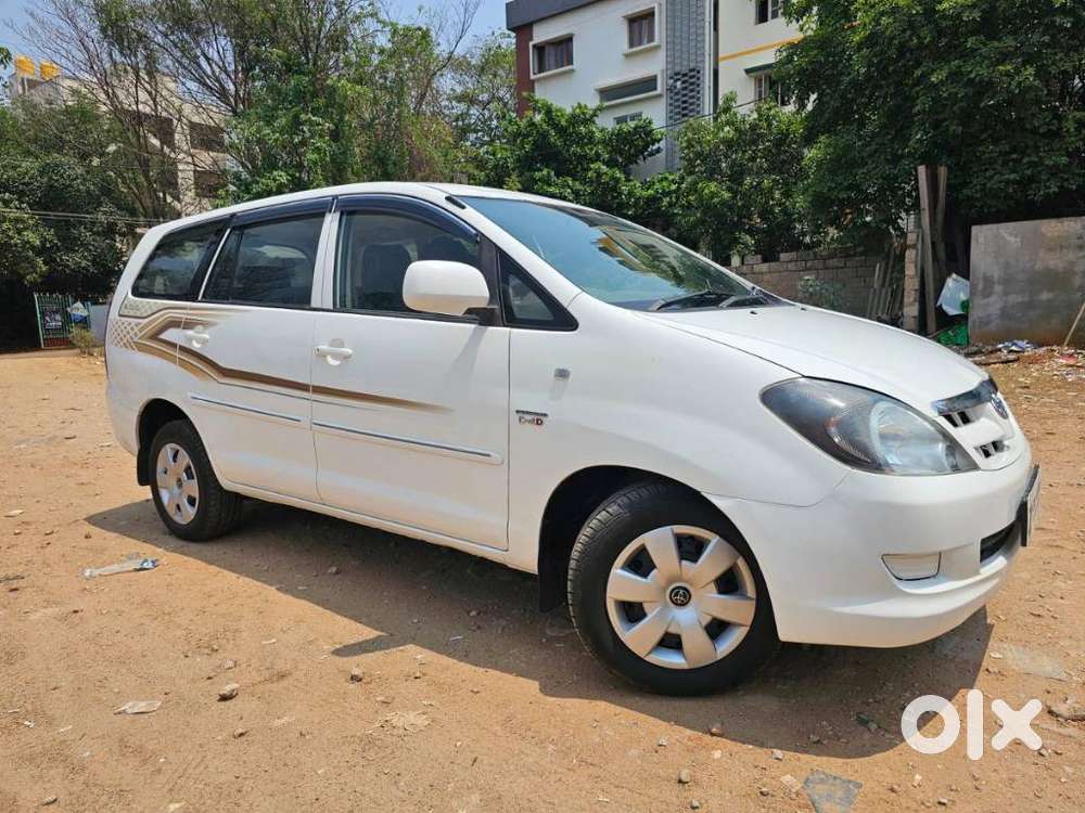 Toyota Innova 2.5 G (diesel) 8 Seater, 2007, Diesel