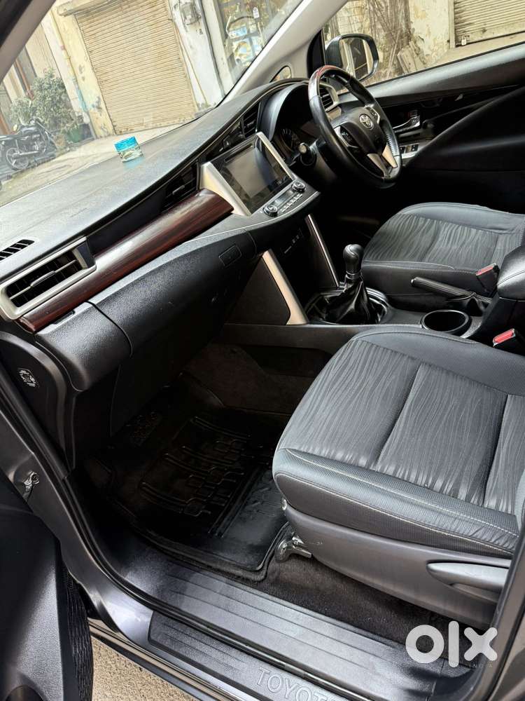 Toyota Innova Crysta 2.4 V, 2019, Diesel