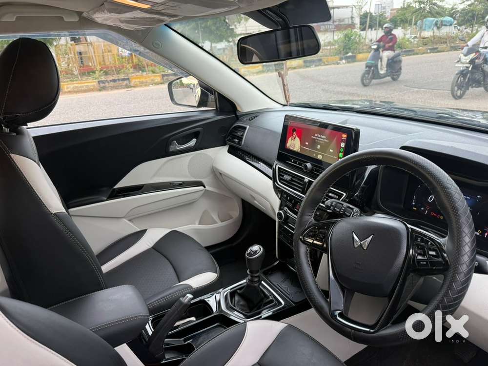 Mahindra Xuv 3xo 2024