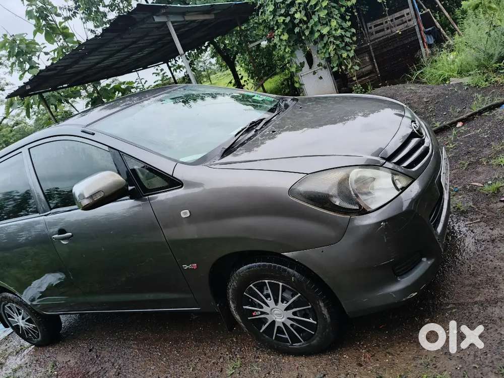 Toyota Innova 2009 Diesel Well Maintained