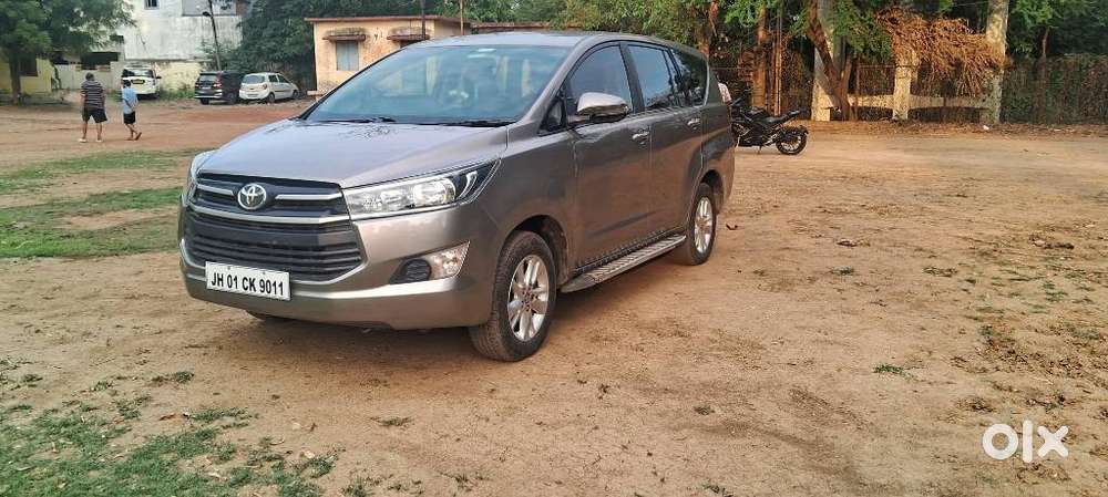Toyota Innova Crysta 2.4 G Mt 8s, 2017, Diesel