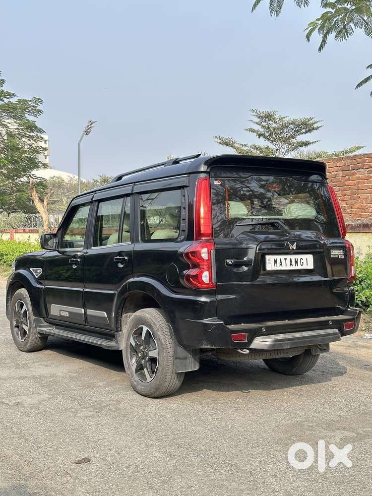 Mahindra Scorpio Classic 2.2 S 11 Mt 7 Str, 2024, Diesel
