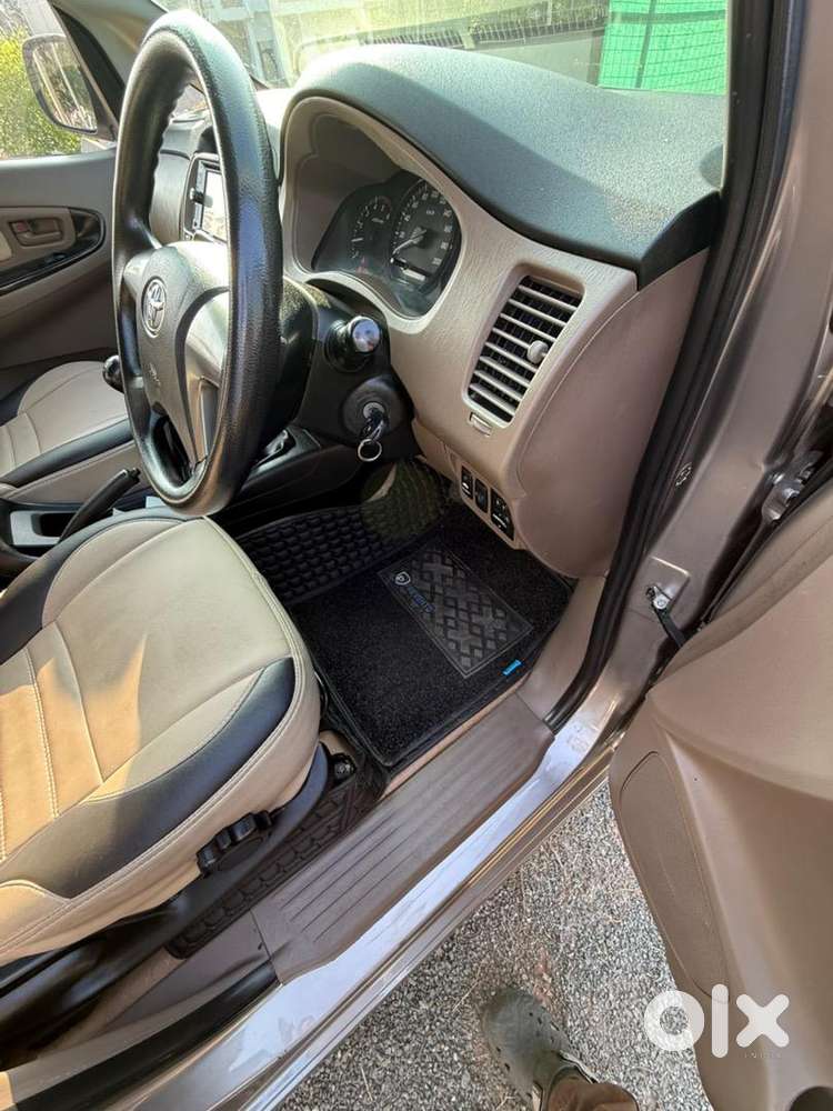 Toyota Innova 2.5 G  Showroom Condition  Kl24  Fully Loaded