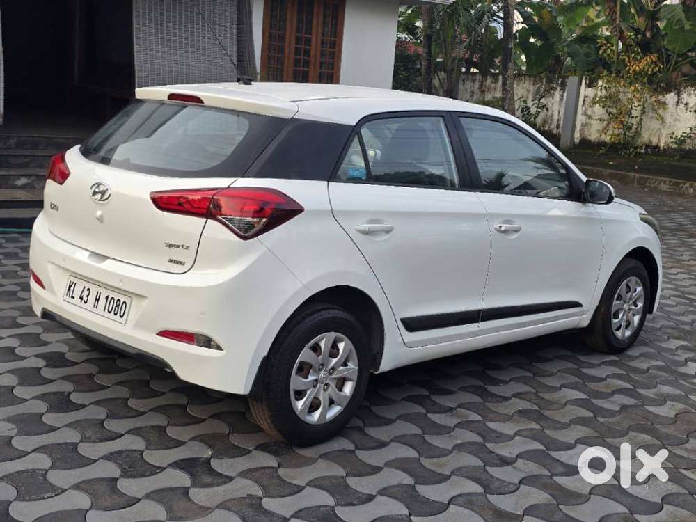 Hyundai I20 Sportz 1.2 Bs-iv, 2015, Petrol