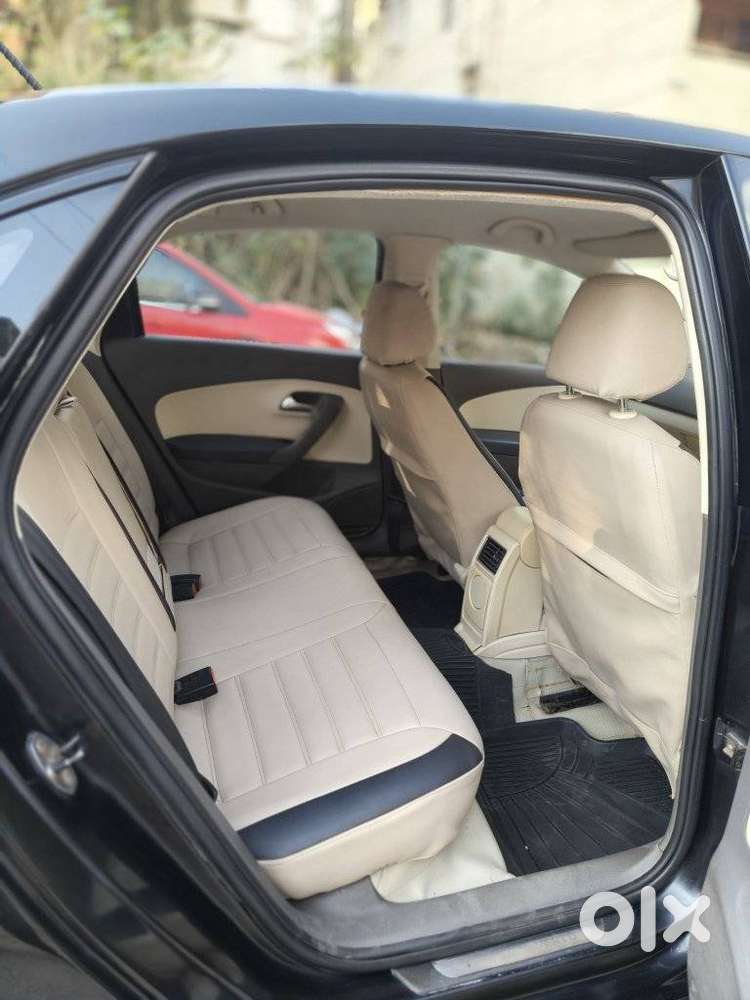 Volkswagen Vento 2010-2013 Ipl Ii Petrol Highline At, 2011, Petrol