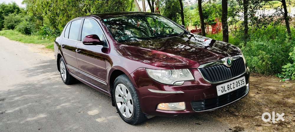 Skoda Superb Elegance 2013