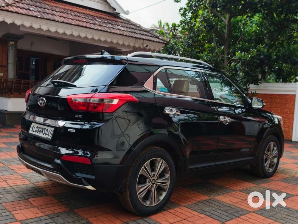 2017 Diesel Automatic Creta Black ,price:9,00,000 Lakhs