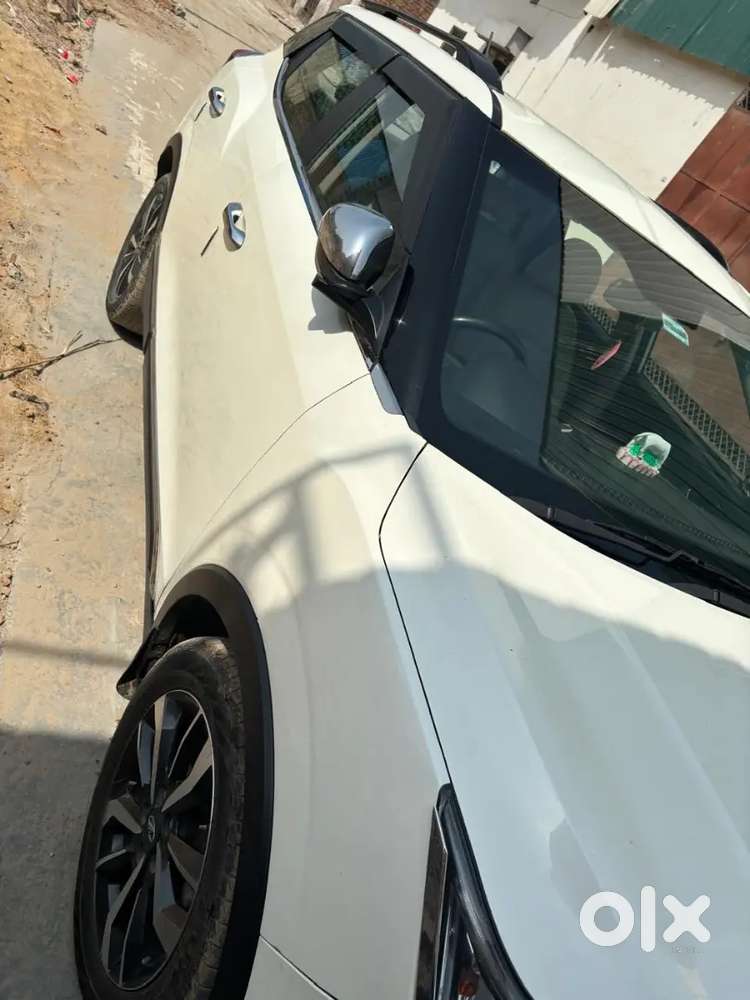 Mahindra Xuv300 Turbosport 2022 Diesel Well Maintained