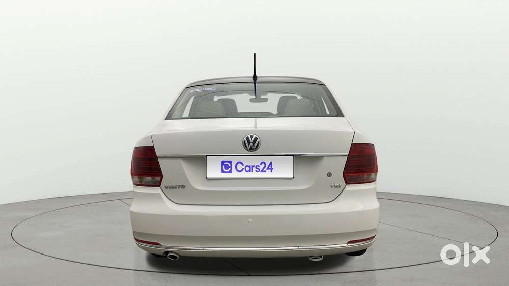 Volkswagen Vento 2010-2013 Petrol Highline At, 2016, Petrol