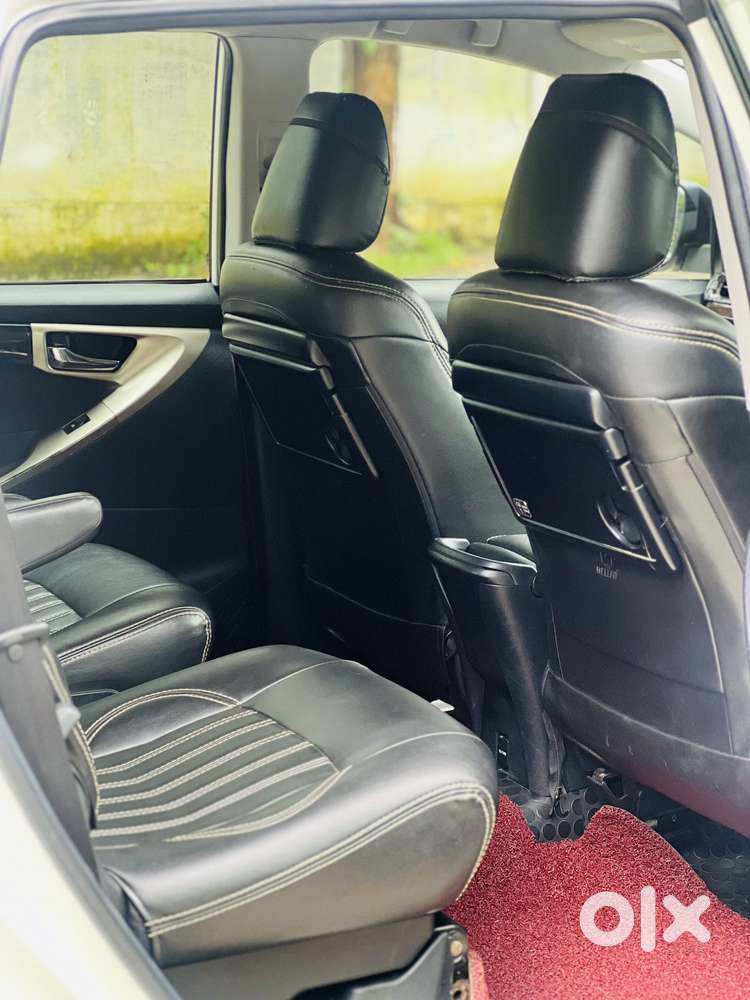 Toyota Innova Crysta 2.4 V 7 Str, 2017, Diesel