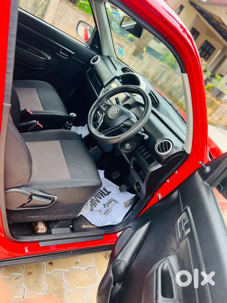Maruti Suzuki S-presso Vxi Plus, 2022, Petrol
