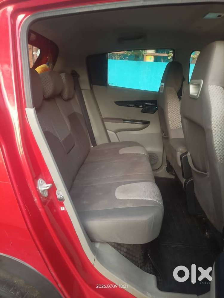 Mahindra Kuv100 2016 Petrol