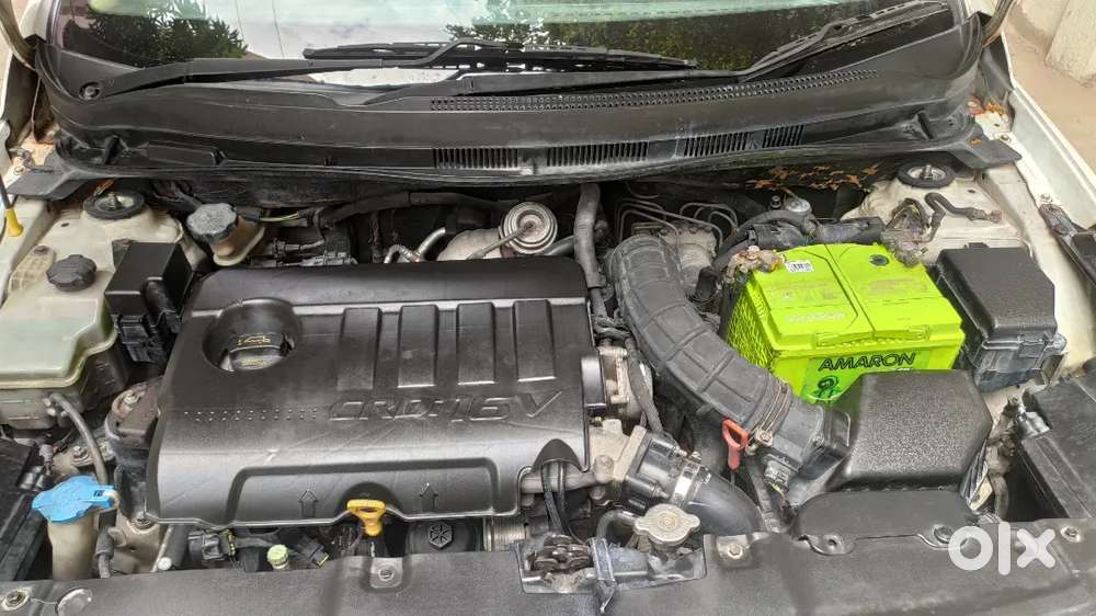 Hyundai Verna Fluidic 1.6crdi Sx Automatic