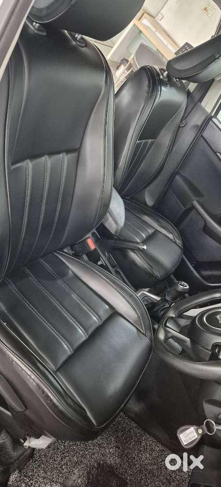 Maruti Suzuki Brezza 1.5 Vxi Smart Hybrid, 2023, Petrol