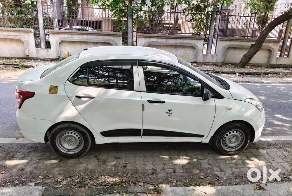 Hyundai Xcent 2018 Petrol 145000 Km Driven