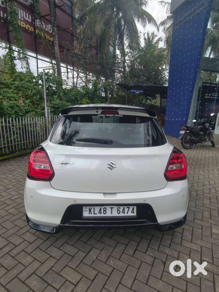 Maruti Suzuki Swift Amt Zxi, 2024, Petrol