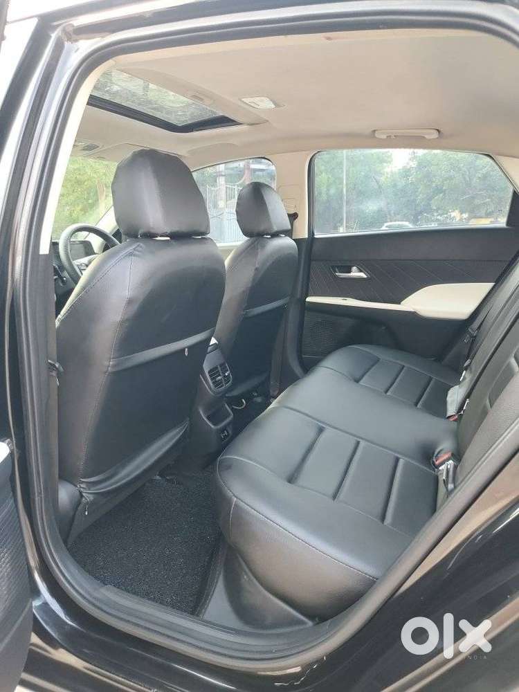 Hyundai Verna 1.5 Sx Ivt, 2023, Petrol