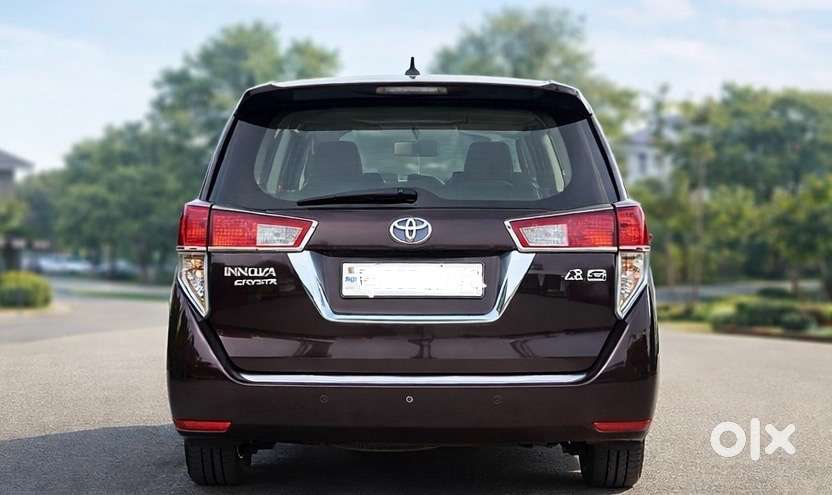 Toyota Innova Crysta 2.8 G – 2017  Excellent Condition  Fully Loaded