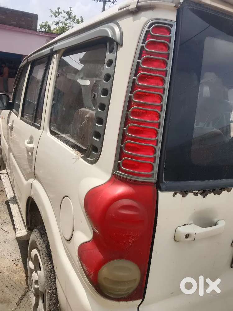 Mahindra Skarpio M2di