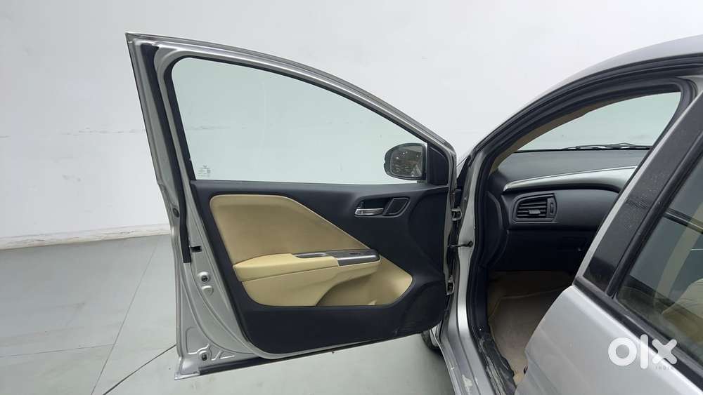 Honda City I-vtec S, 2015, Petrol