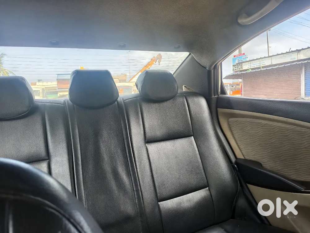 Hyundai Verna 2012 Diesel 119000 Km Driven