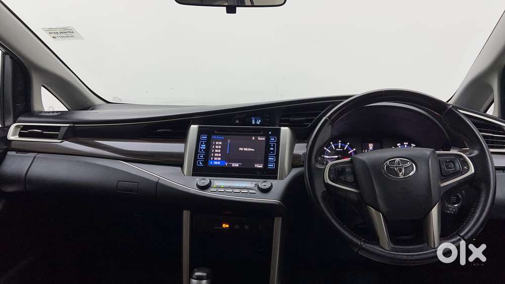Toyota Innova Crysta 2.7 Zx At, 2017, Petrol