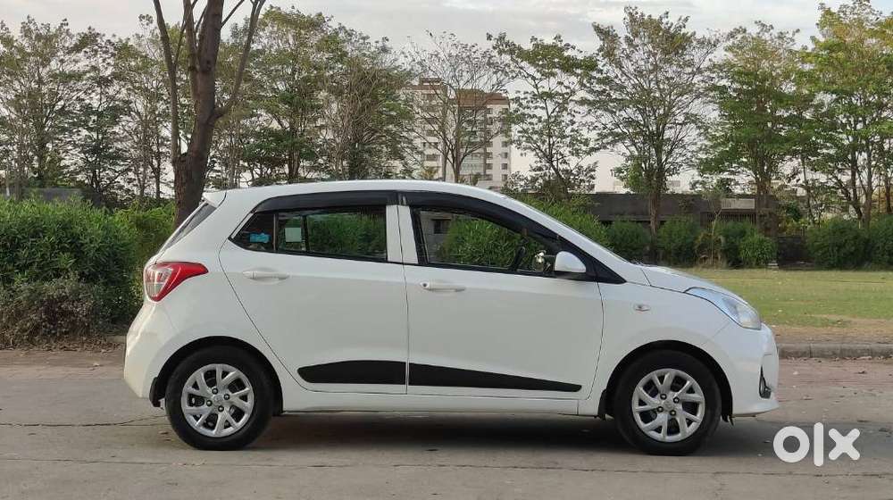 Hyundai Grand I10 2016-2017 Magna Cng, 2017, Cng & Hybrids