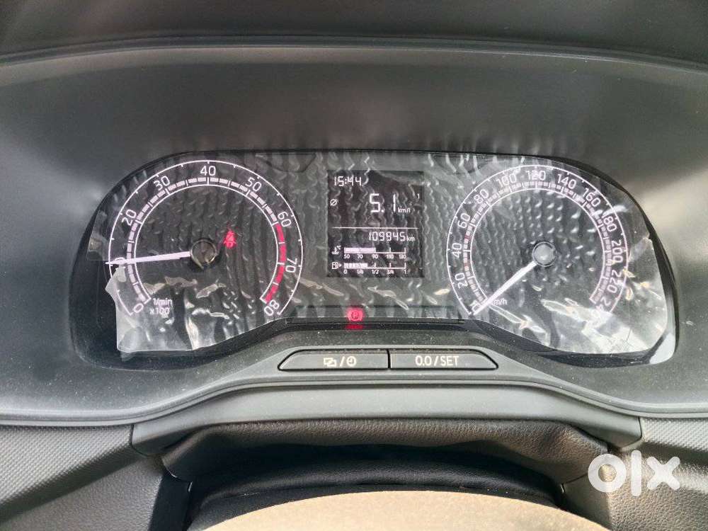 Skoda Kushaq 1.0 Tsi Active, 2022, Petrol