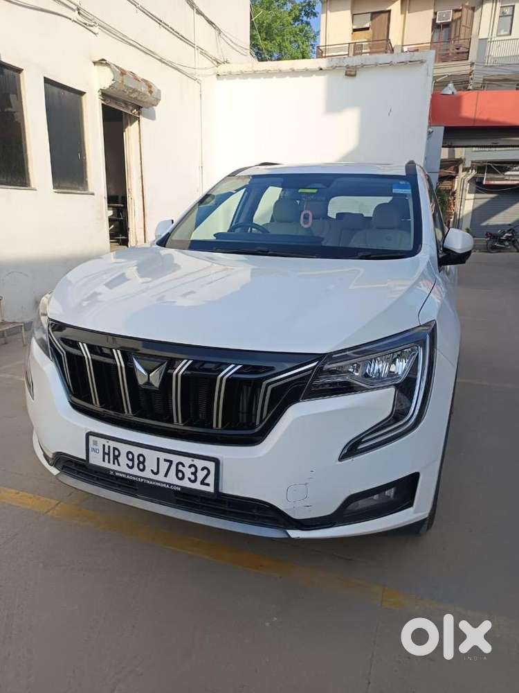 Mahindra Xuv700 2023 Petrol 11000 Km Driven