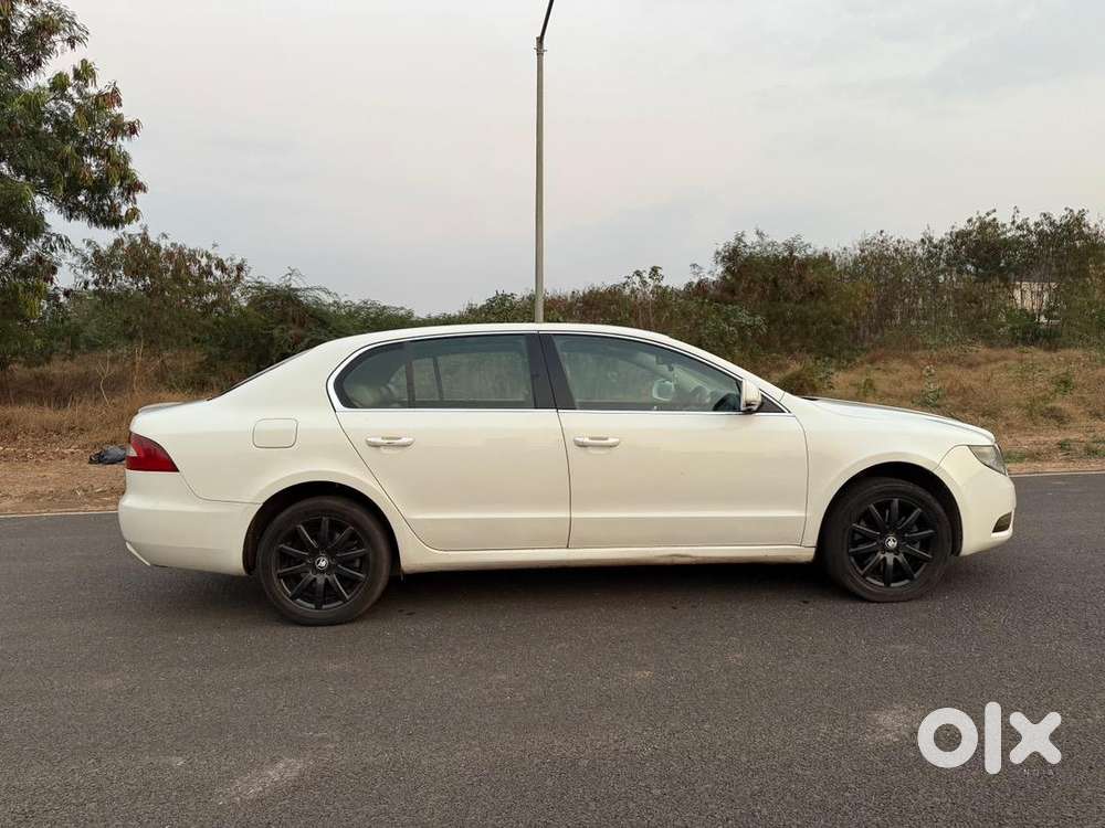 Skoda Superb 2009 Diesel Well Maintained