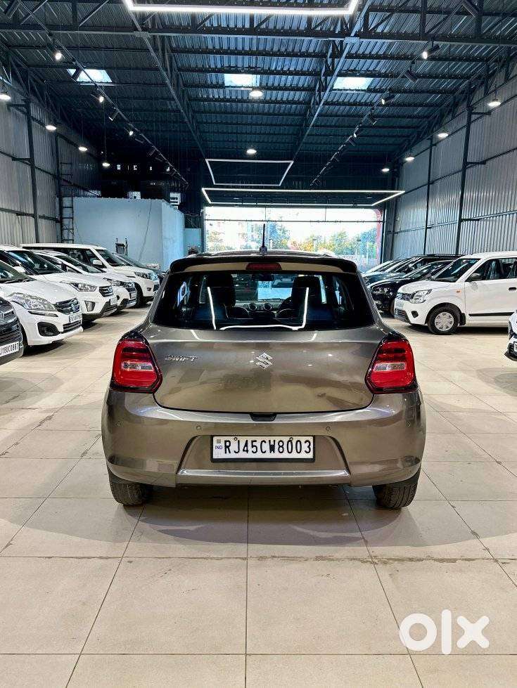 Maruti Suzuki Swift Vxi, 2023, Petrol
