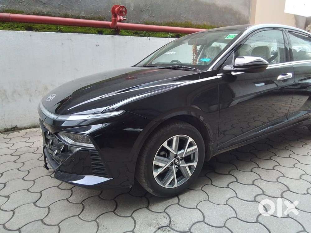 Hyundai Verna Crdi Vgt 2025