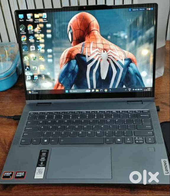 Lenovo IdeaPad 5 2-in-1 Ryzen 7 8845HS 16GB 512GB Touch Laptop