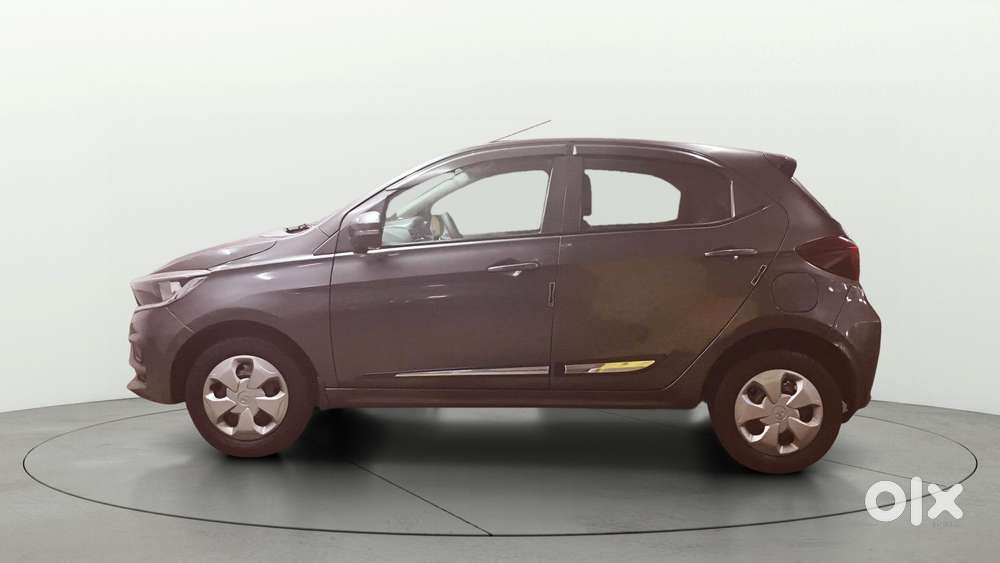Tata Tiago 1.2 Revotron Xt Cng, 2022, Cng & Hybrids