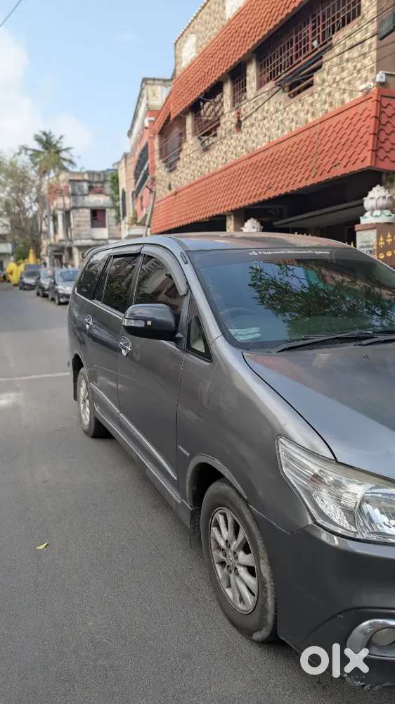 Toyota Innova 2014 Diesel 169000 Km Driven