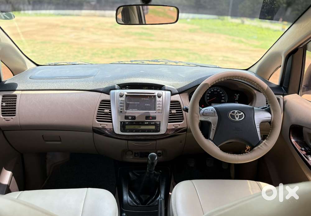 Toyota Innova 2.5 V 7 Str, 2015, Diesel