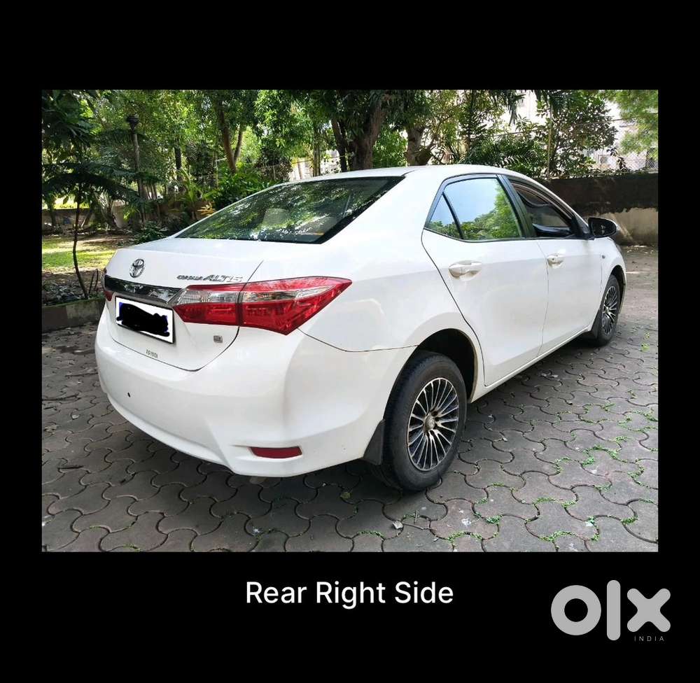 Toyota Corolla Altis 2017 - With Fully Verifiable Service History