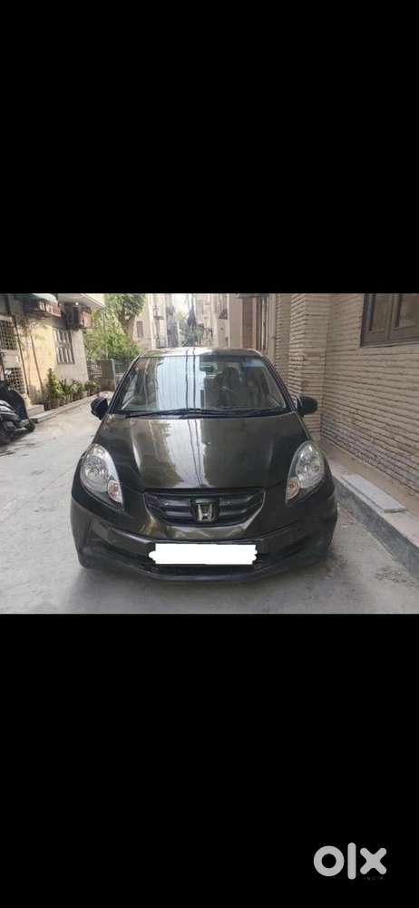 Honda Amaze 2015 Well Maintained
