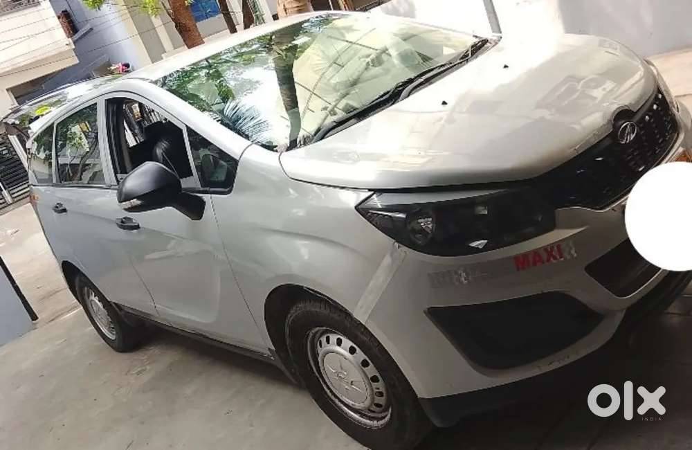 Mahindra Marazzo 2022 Diesel Well Maintained