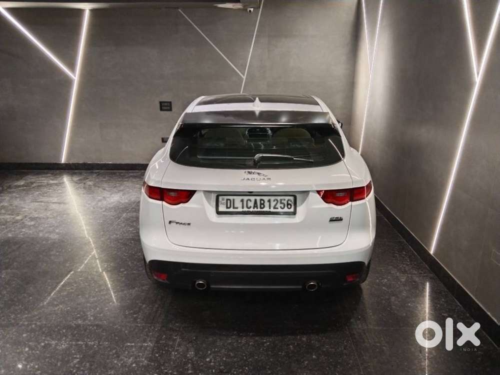 Jaguar F-pace Prestige 2.0 Petrol, 2019, Petrol