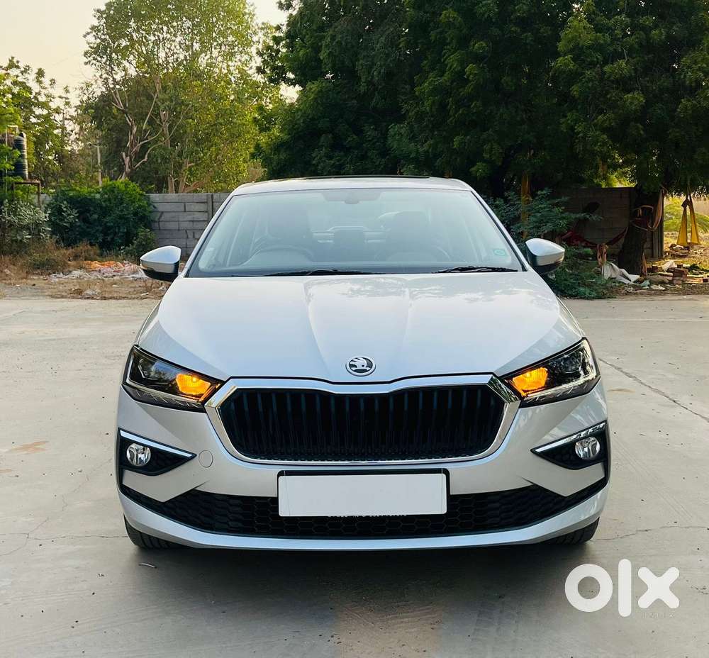 Skoda Slavia 1.0 Tsi Style At, 2024, Petrol