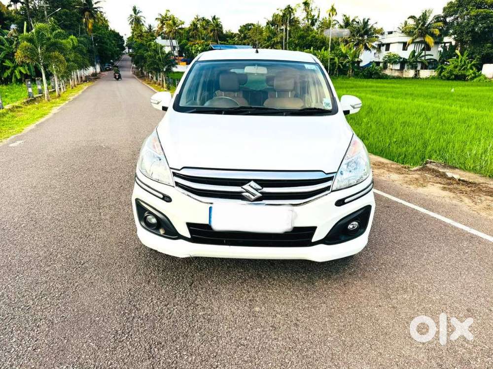 Maruti Suzuki Ertiga Vxi Abs Bs Iv, 2016, Petrol